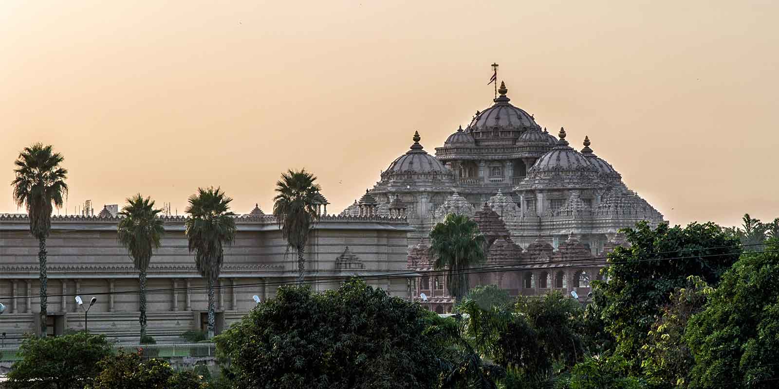 Facade of Akshardham Hindu temple 